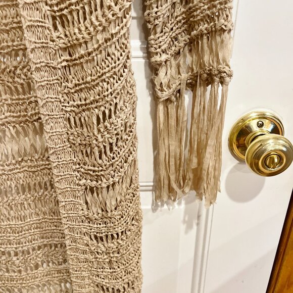 Rue 21 Crochet Open Weave Fringe Cardigan 3/4 sleeve Size Small Tan Beach Cover - Picture 3 of 10